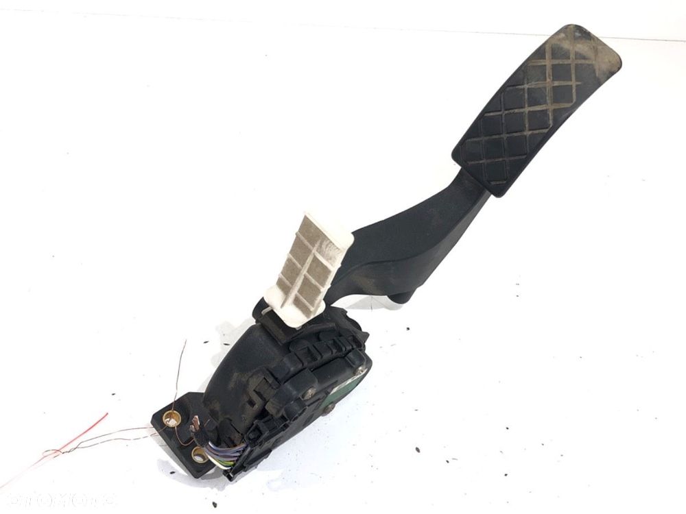 POTENCJOMETR GAZU  AUDI A3 (8L1) 1996 - 2006 1.6 74 kW [101 KM] benzyna 1996 - 2003 PÓŁOŚ LEWA A3 - 1