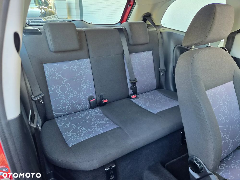 Ford Fiesta 1.3 Ghia - 15