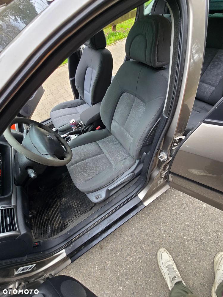 Peugeot 407 1.8 SR Komfort - 18