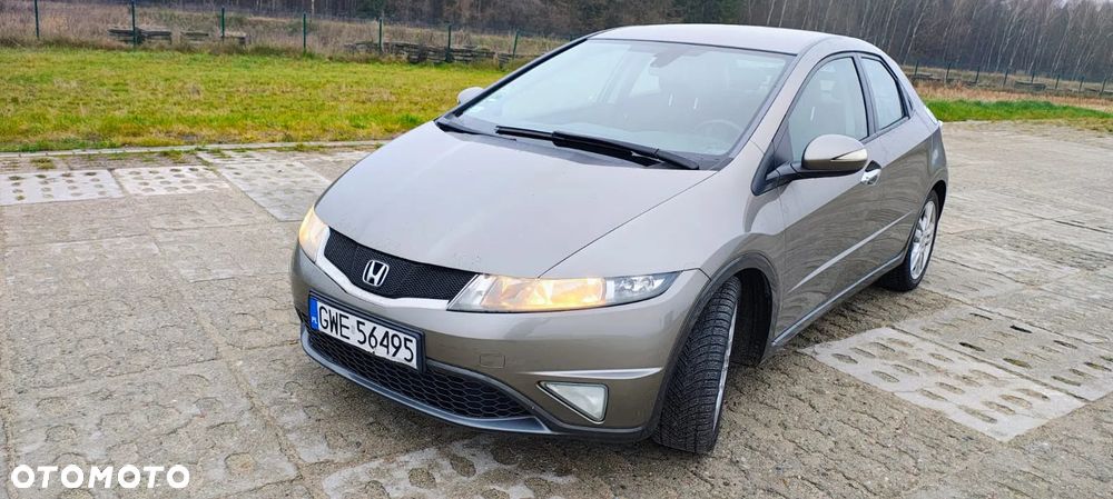 Honda Civic 1.8 Sport - 2