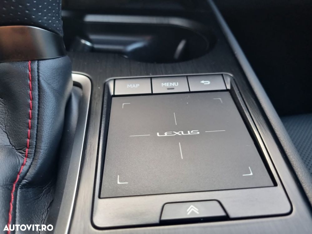 Lexus UX 250h (E-FOUR) F SPORT - 26