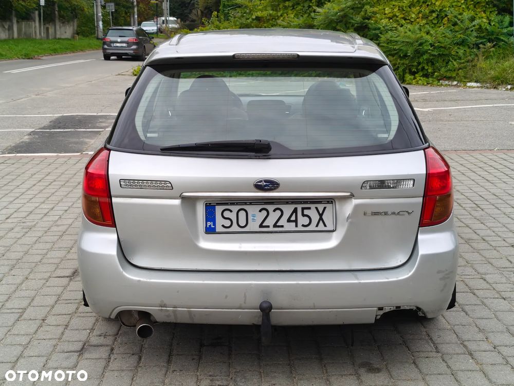 Subaru Legacy Kombi 2.0 4WD - 18