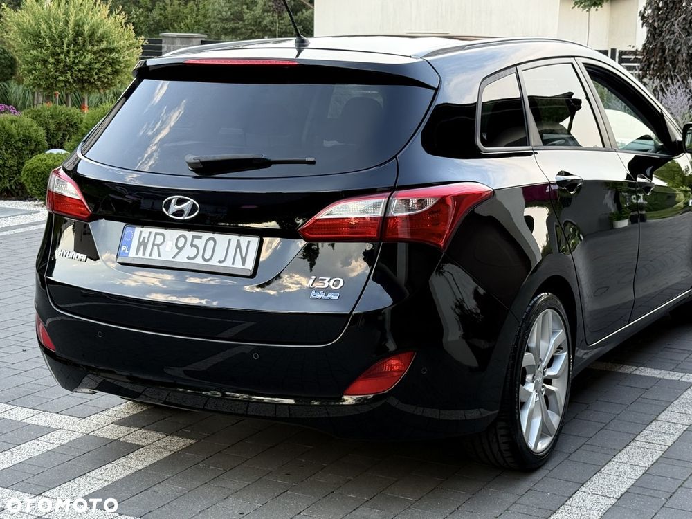 Hyundai i30 i30cw 1.6 Fifa World Cup Edition - 37