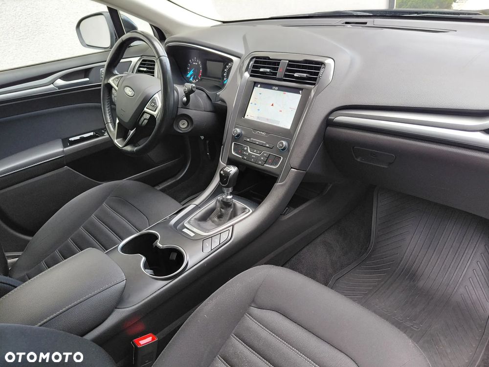 Ford Mondeo 2.0 TDCi Titanium - 25