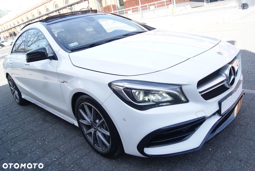 Mercedes-Benz CLA AMG 45 4-Matic - 13
