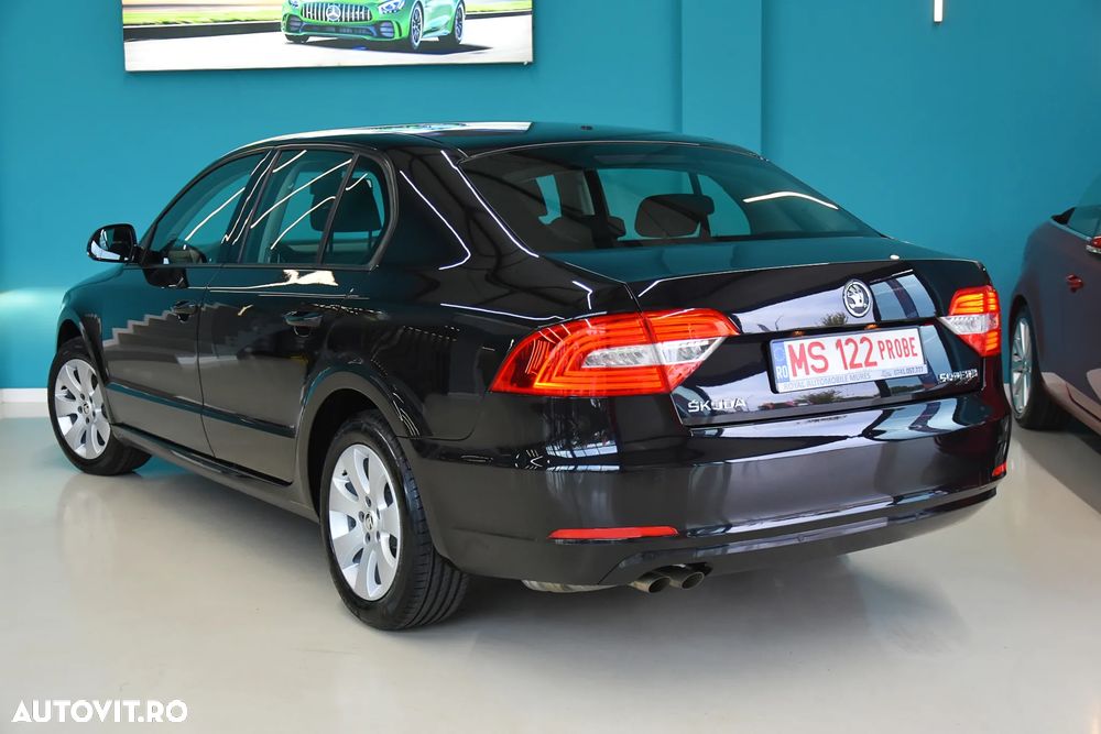 Skoda Superb 1.4 TSI Elegance - 4