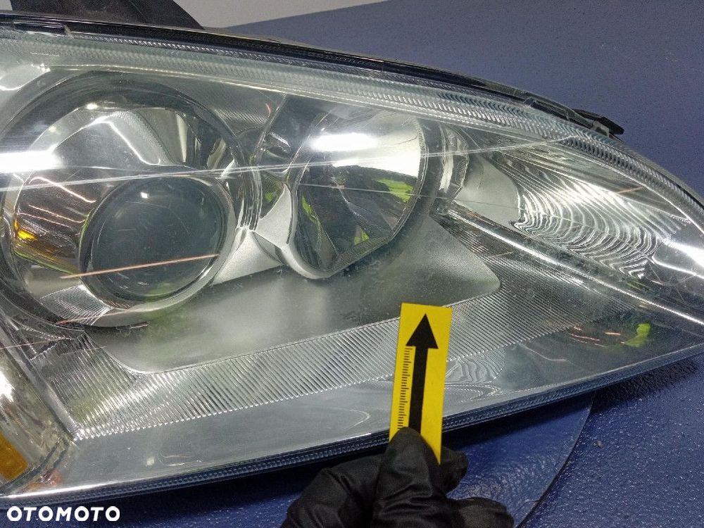 FORD FOCUS II 2004- REFLEKTOR PRAWY XENON LAMPA PRZÓD EU 4M5113W029 - 9