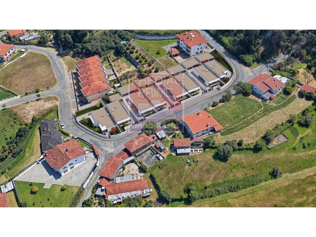 Moradia T3, térrea em Santa Maria da Feira - Grande imagem: 2/15