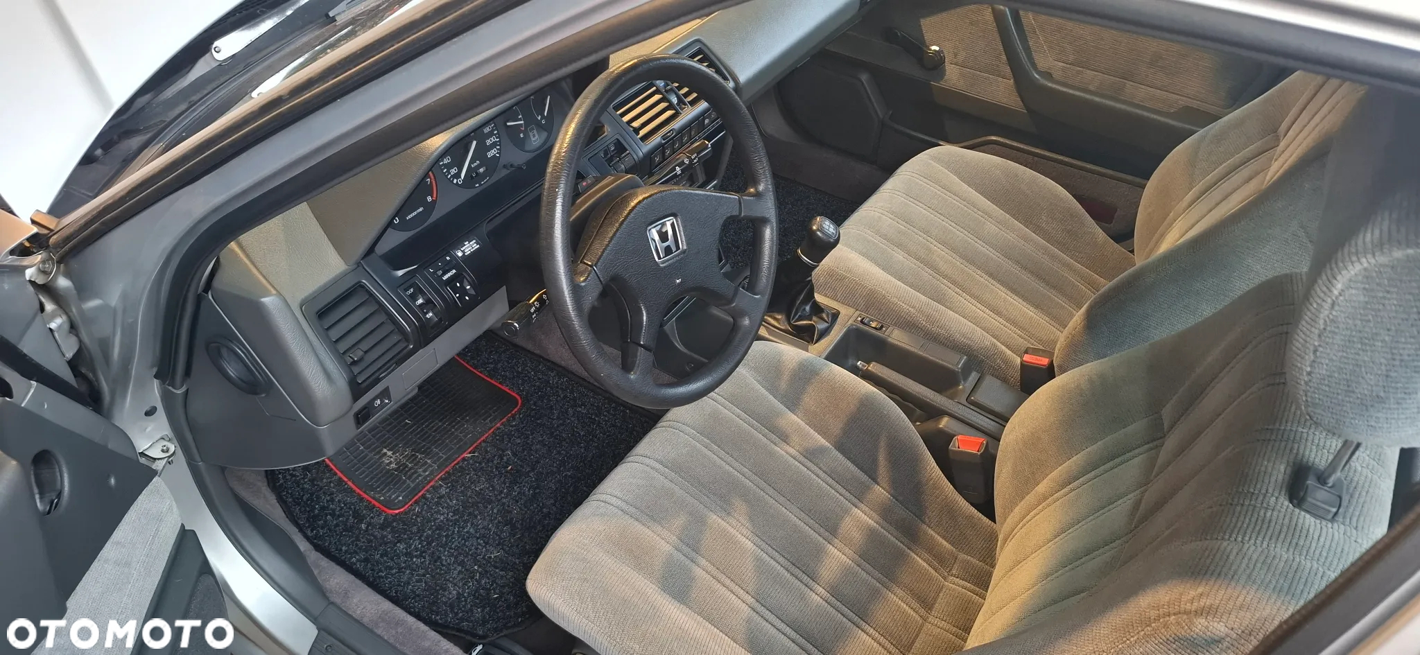 Honda Accord 2.0 EX - 8