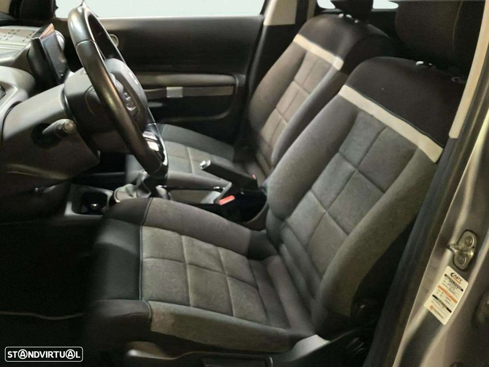 Citroën C4 Cactus 1.5 BlueHDi Shine Pack - 17