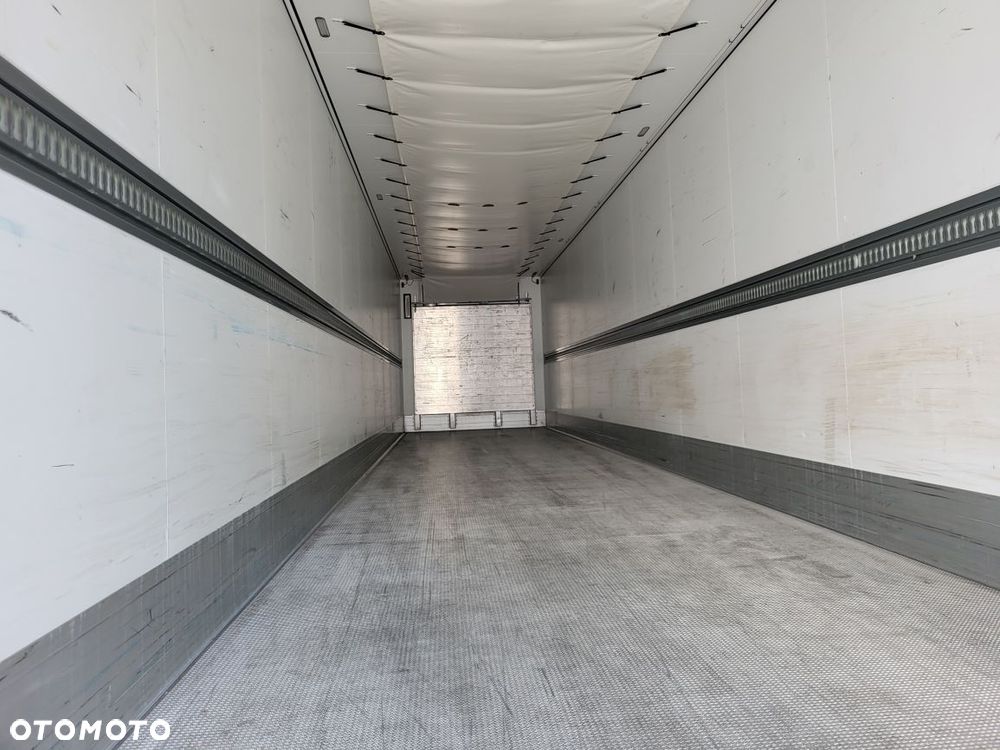 Schmitz Cargobull Kwiatówka; ThermoKing SLXi300; Uchwyty promowe, Paleciarka, STD - 7