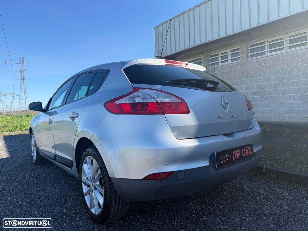 Renault Mégane 1.5 dCi Dynamique Luxe - 6