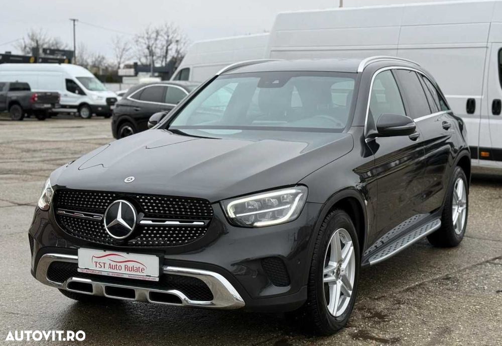 Mercedes-Benz GLC - 2