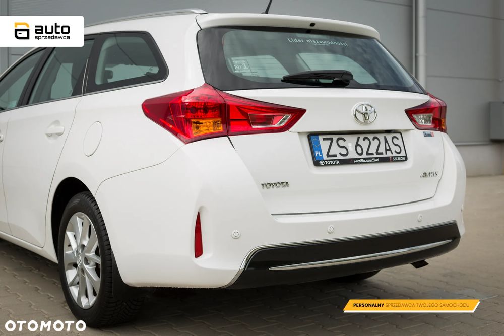 Toyota Auris 1.33 VVT-i Premium Comfort - 20