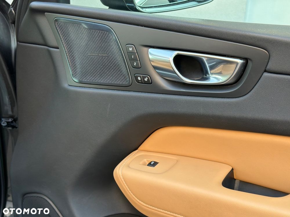 Volvo XC 60 B4 D Geartronic Inscription - 17