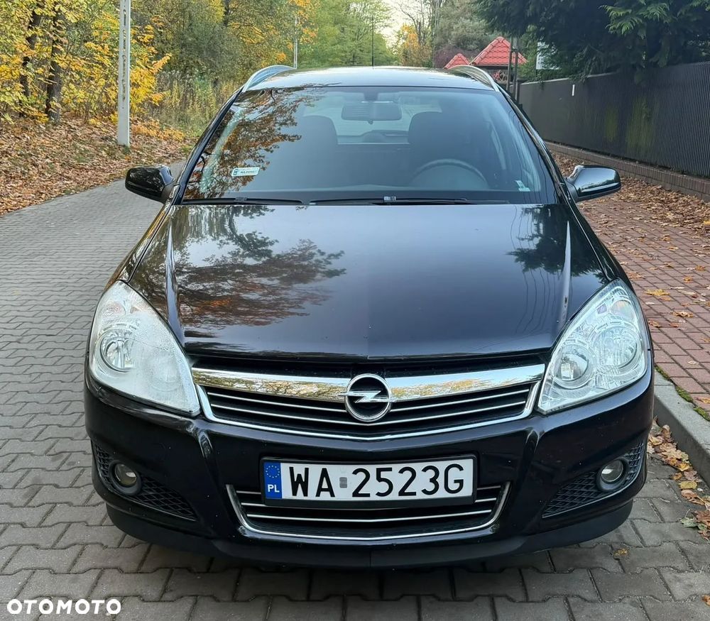Opel Astra 1.6 NAVI - 18