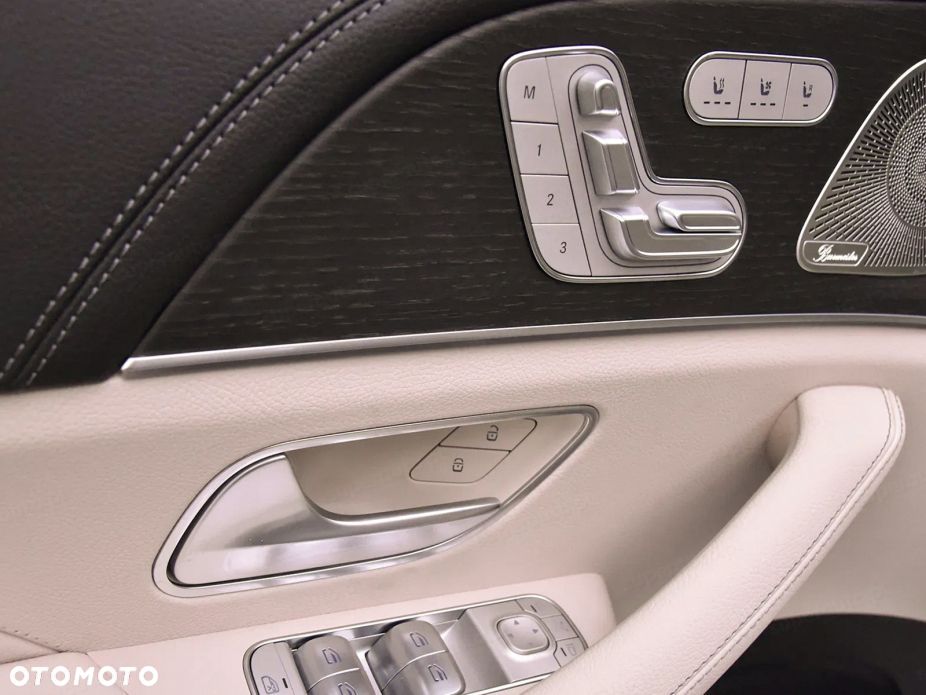 Mercedes-Benz GLE 300 d mHEV 4-Matic AMG Line - 12