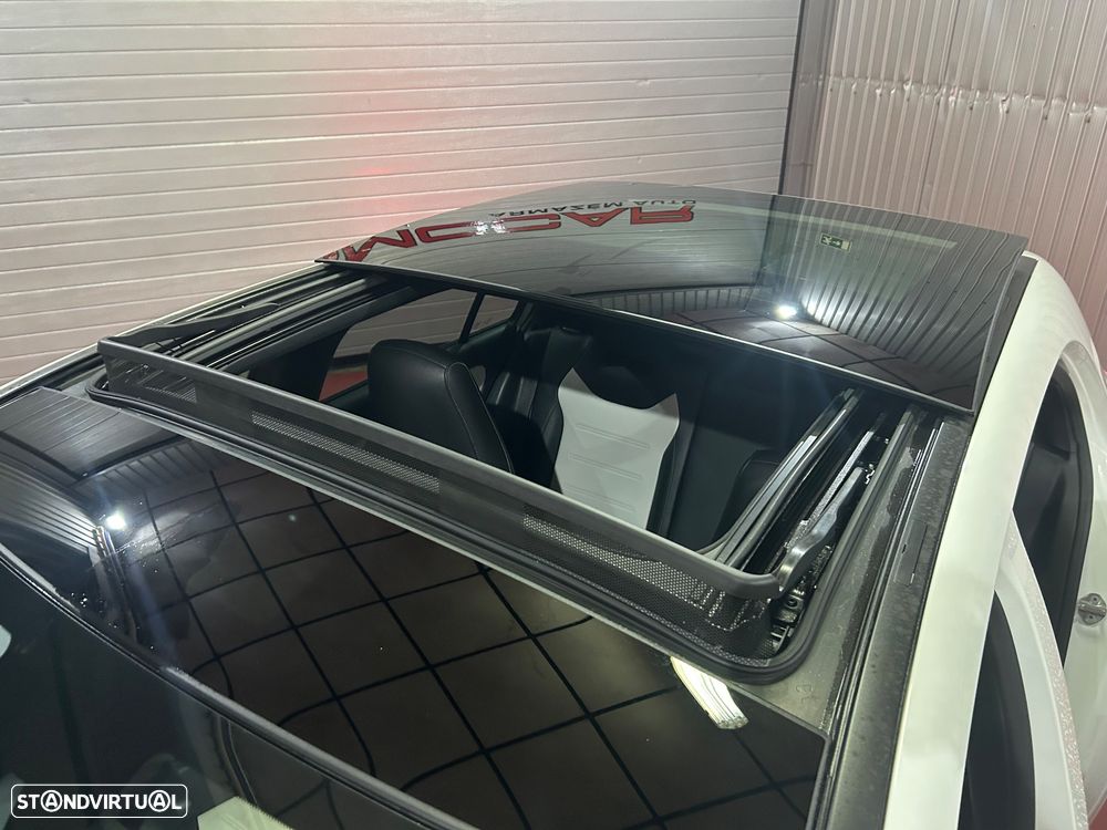 Mercedes-Benz A 250 - 28