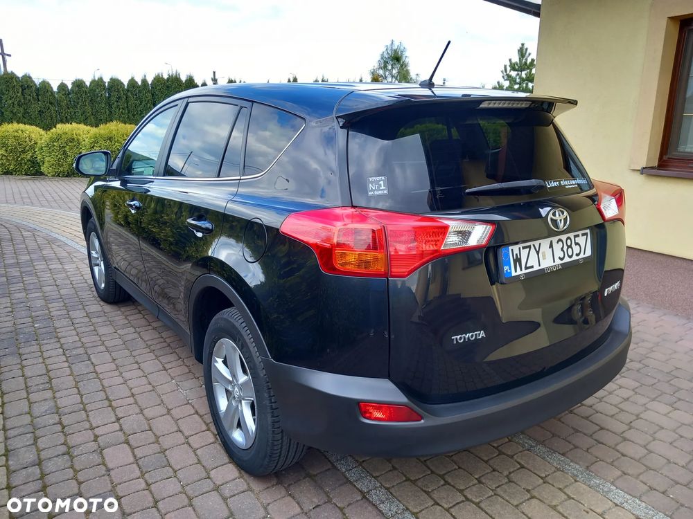 Toyota RAV4 2.0 D-4D Active - 6