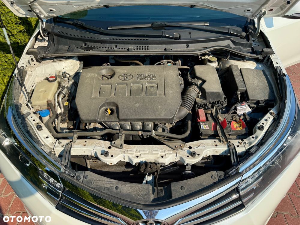 Toyota Corolla 1.6 Comfort - 39