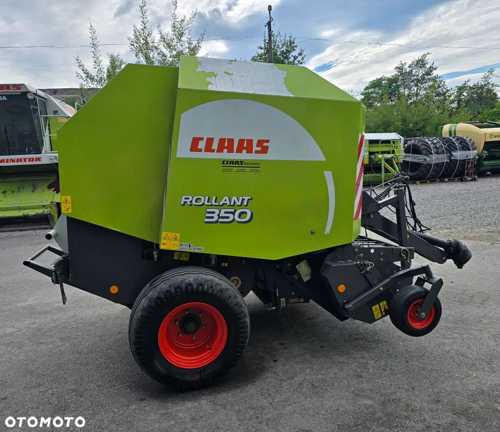 Claas Rollant 350 - 8