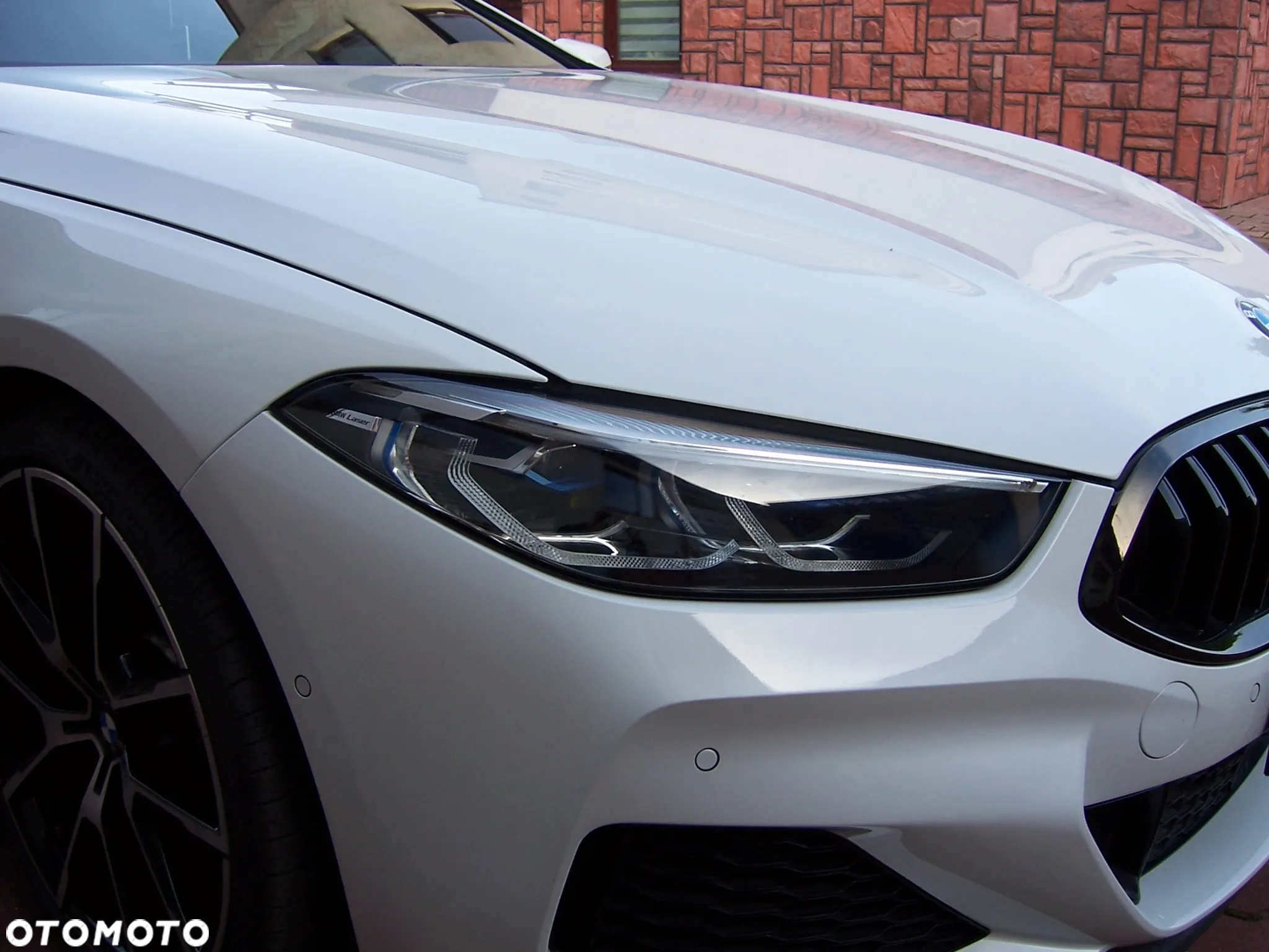 BMW Seria 8 - 11
