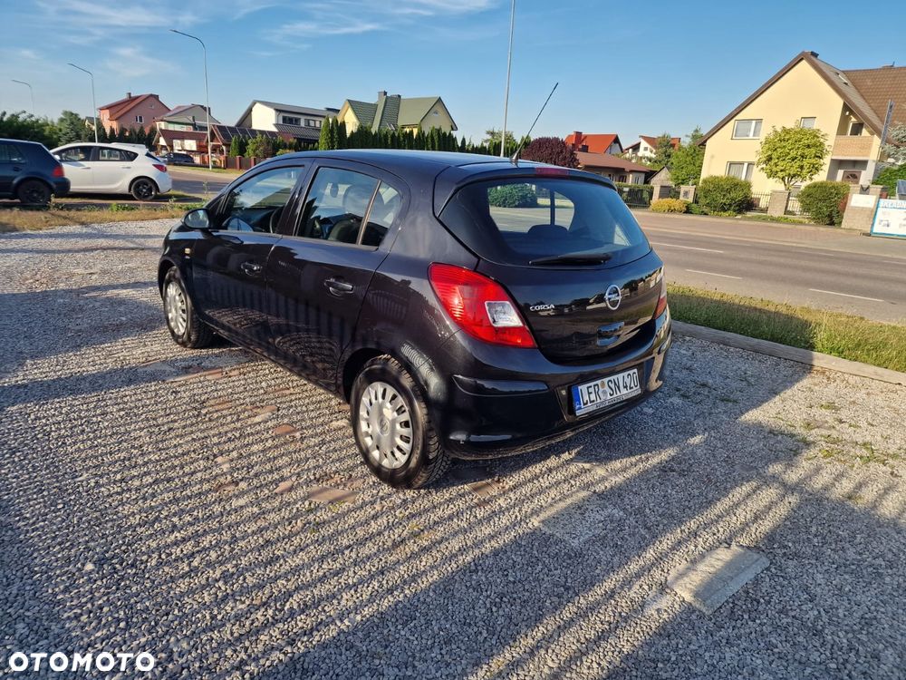 Opel Corsa - 10