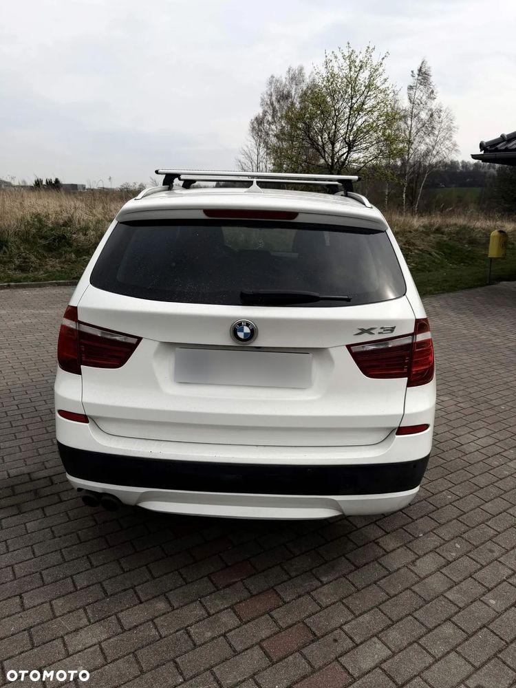 BMW X3 28i xDrive - 4