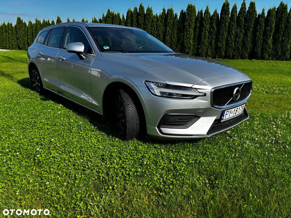 Volvo V60 D3 Momentum Pro - 4