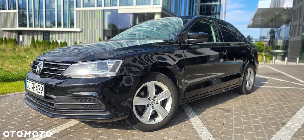 Volkswagen Jetta - 10