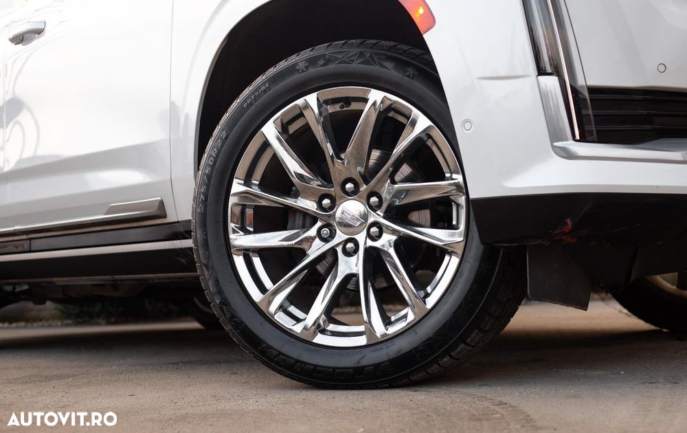 Cadillac Escalade - 7