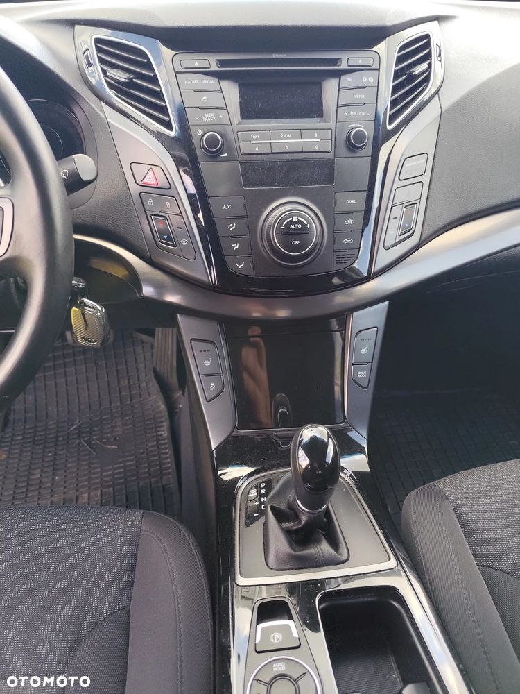 Hyundai i40 1.7 CRDi BlueDrive Business DCT - 11