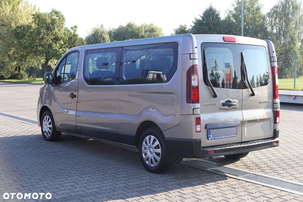 Renault Trafic - 2