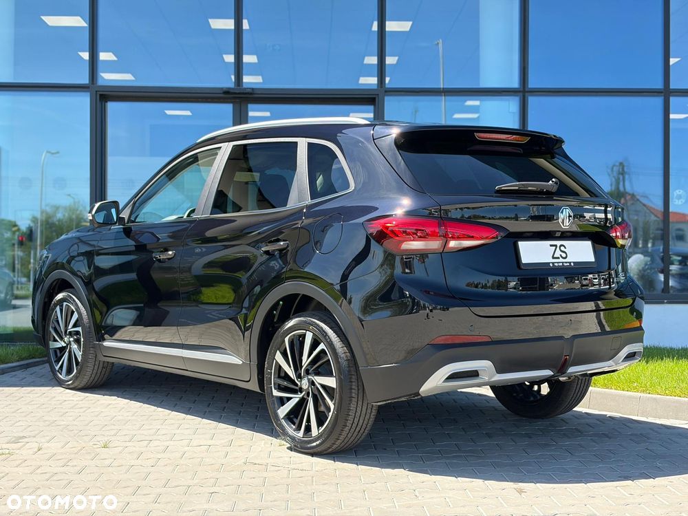 MG ZS 1.5 HEV+ Exclusive - 8