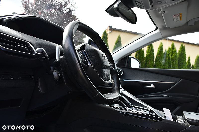 Peugeot 3008 BlueHDi 120 EAT6 Stop & Start Allure - 11
