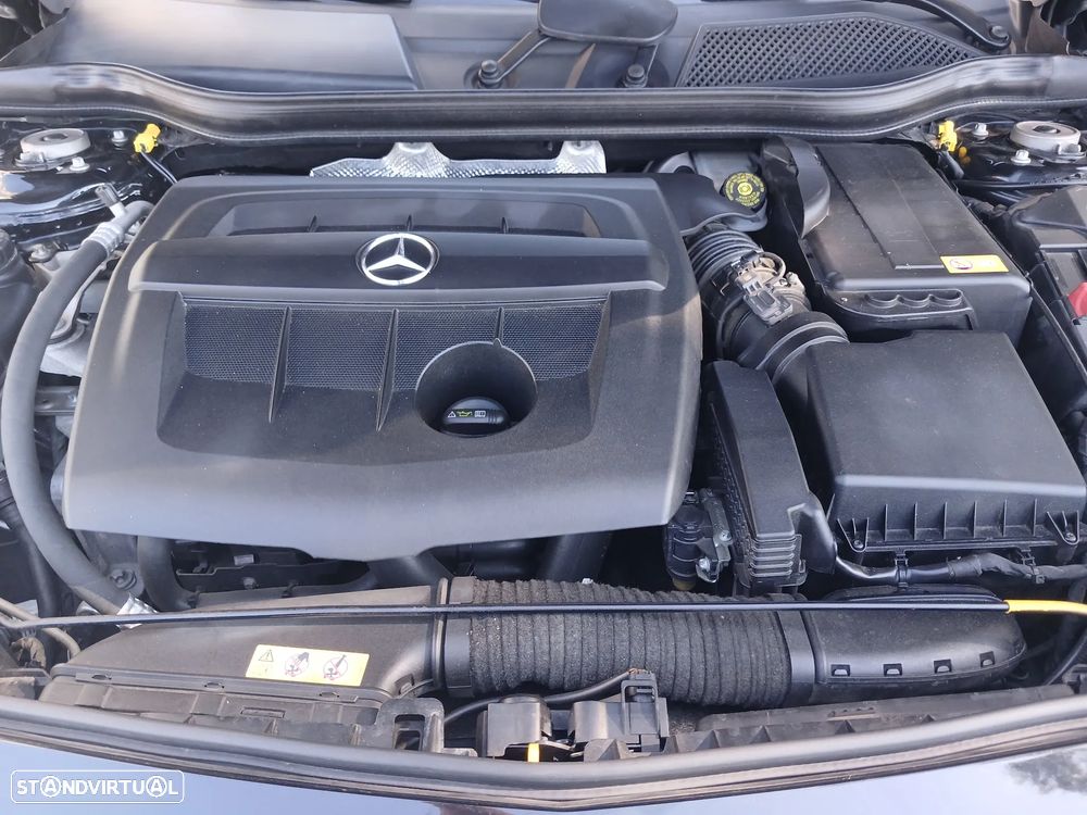 Mercedes-Benz A 180 CDI AMG Line - 24