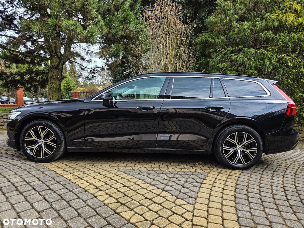 Volvo V60 B4 D Momentum Pro - 5
