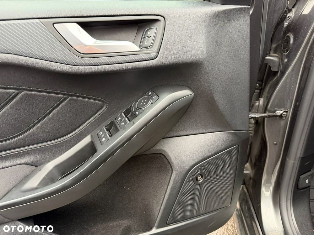Ford Focus - 14