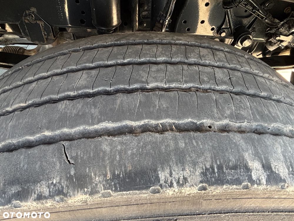 Mercedes-Benz ATEGO 1524  EURO 6 (1527, 1530) kontener z windą , kabina przeedłużana  z łóżkiem składanym - 19