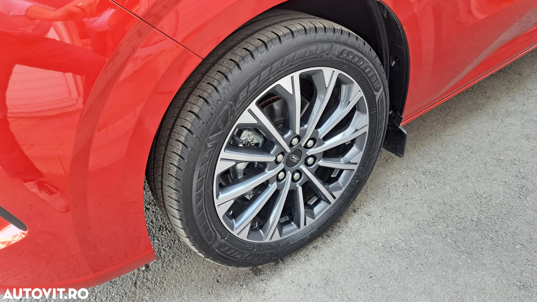 Ford Tourneo Custom 320 L2H1 4x4 Autm. TitaniumX - 12