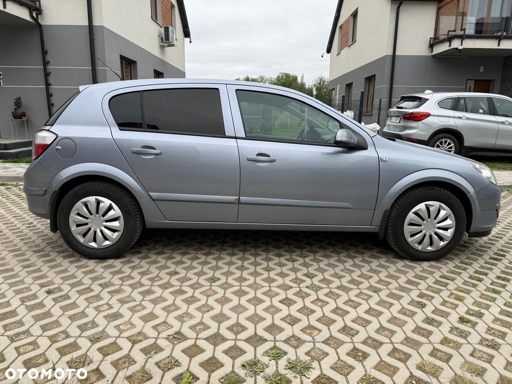 Opel Astra - 32