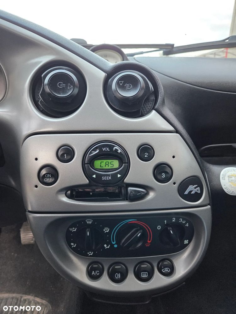 Ford KA Standard - 13