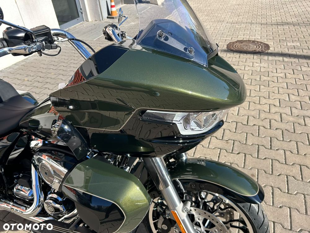 Harley-Davidson Touring Road Glide - 16