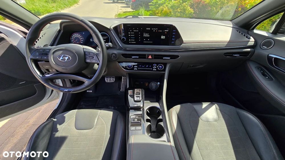 Hyundai Sonata - 7