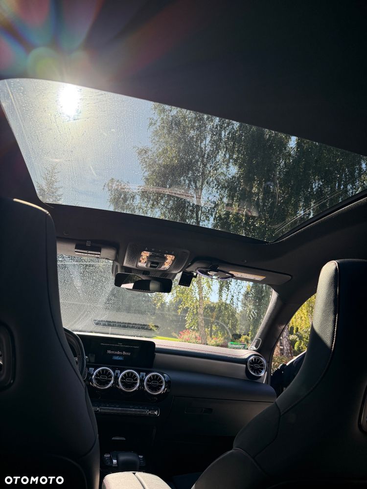 Mercedes-Benz CLA - 5