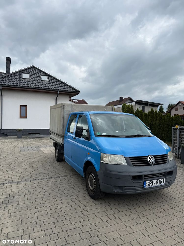 Volkswagen Transporter - 2