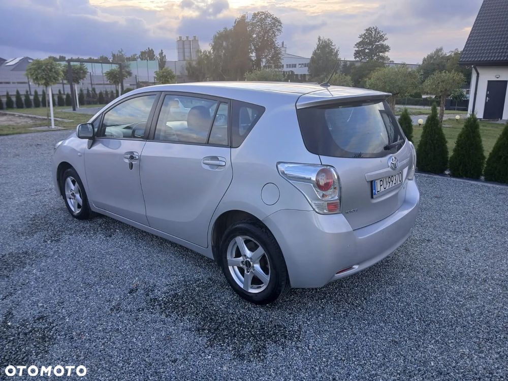 Toyota Verso 2.0 D-4D Premium 7os - 5