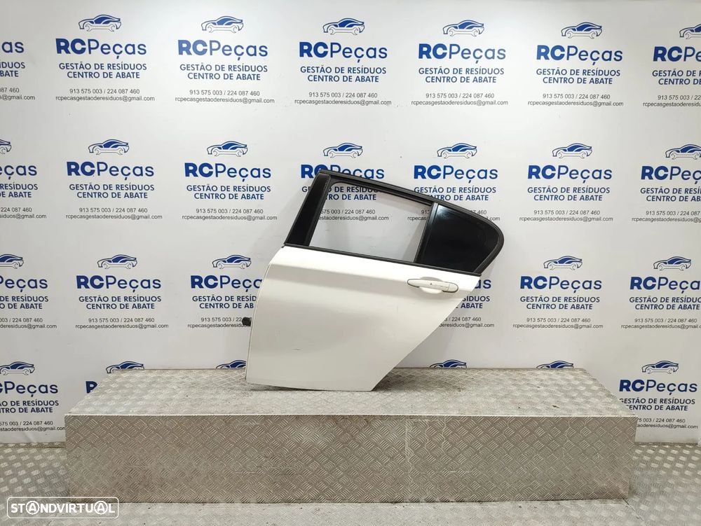 Porta Tras Traseira Esquerda BMW Serie 3 F30 Sedan Carro 2011 a 2018 - 1