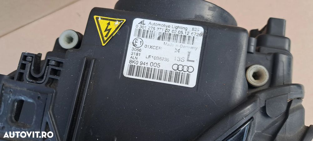 Far stanga bixenon Audi A4 B8.5 facelift - 2