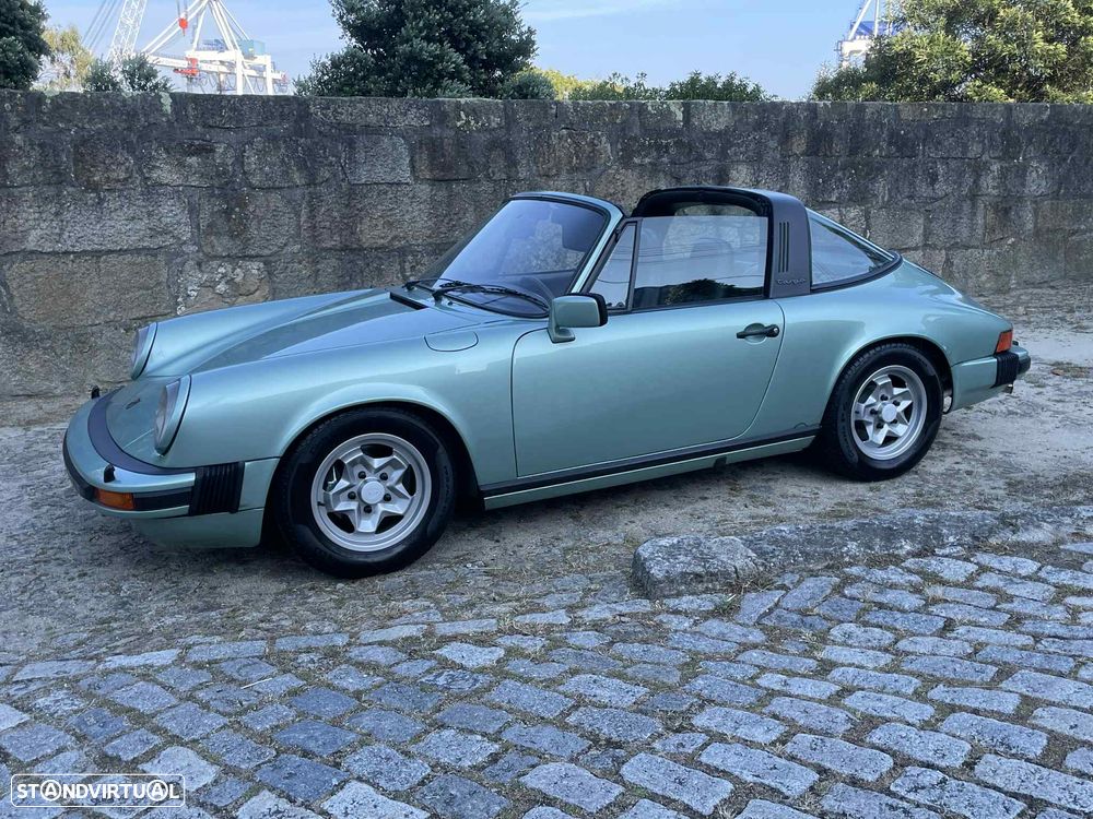 Porsche 911 Série G - 4